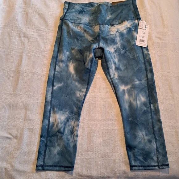 RBX, Pants & Jumpsuits, Rbx Womens Size Large Capri Length High Waisted  Leggings Tie Dye Effect New